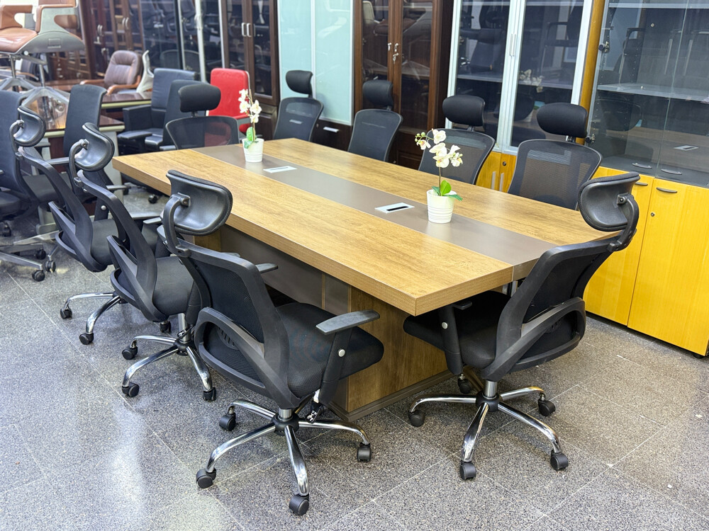 USED excessive furniture table DOHA - 5