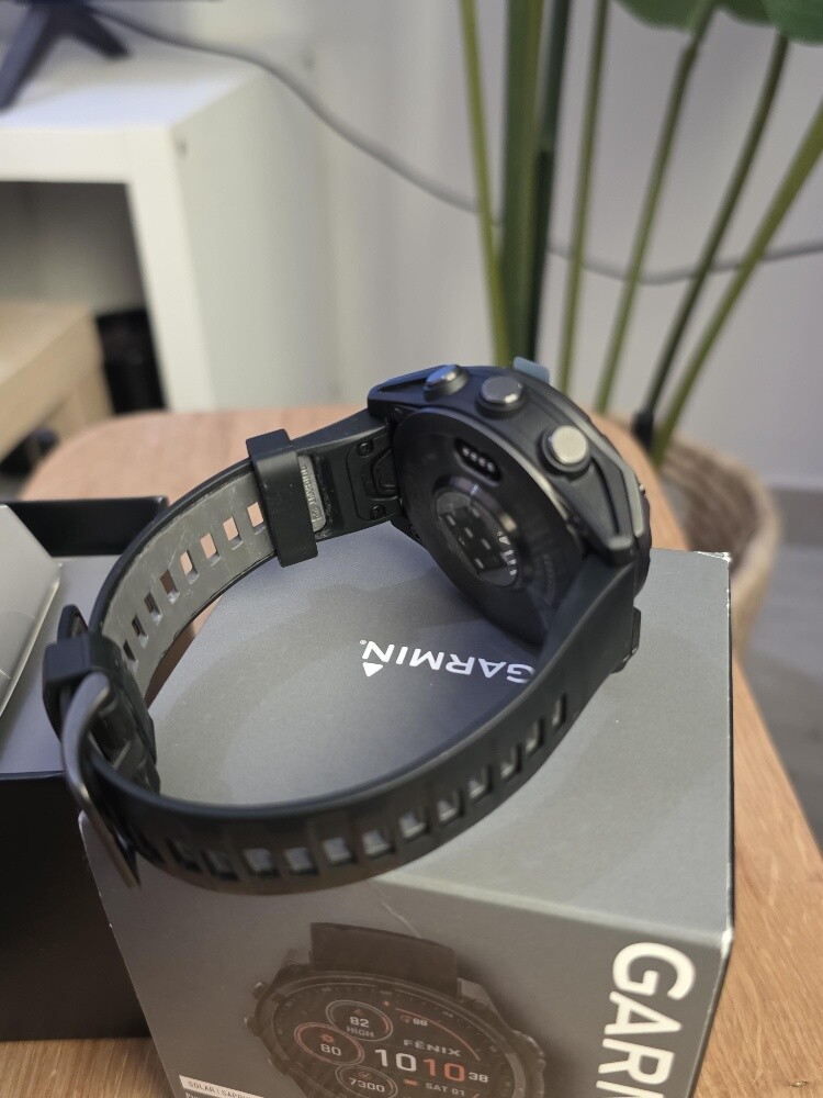 Garmin Fenix 8 solar Sapphire 47mm - 4