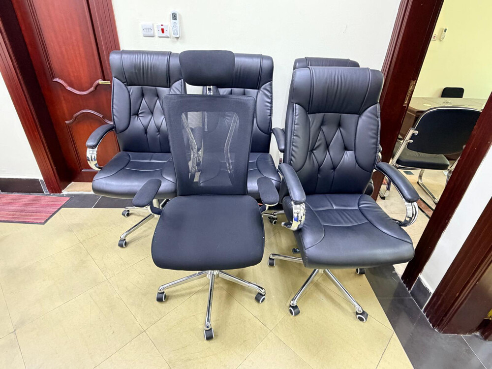 Used Office furniture sell - 20