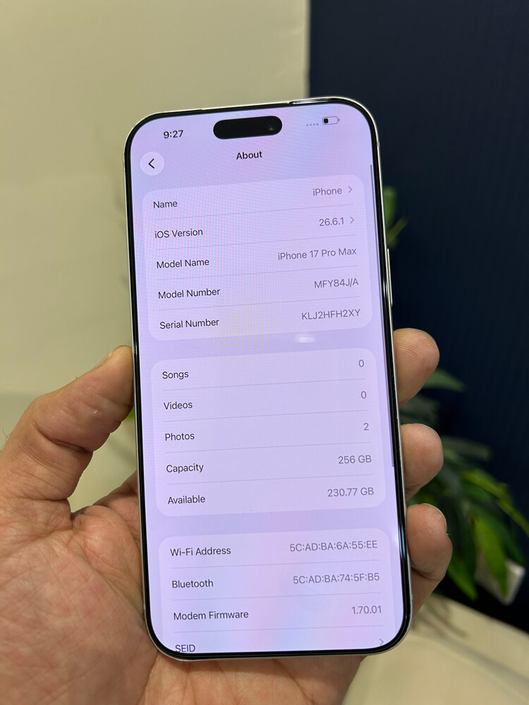iPhone 17 Pro Max 256GB 90% - 4