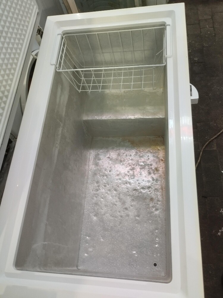 Sharp Deep freezer for Sale - 4