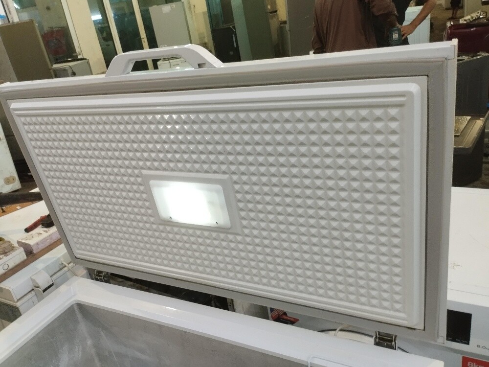 Sharp Deep freezer for Sale - 1