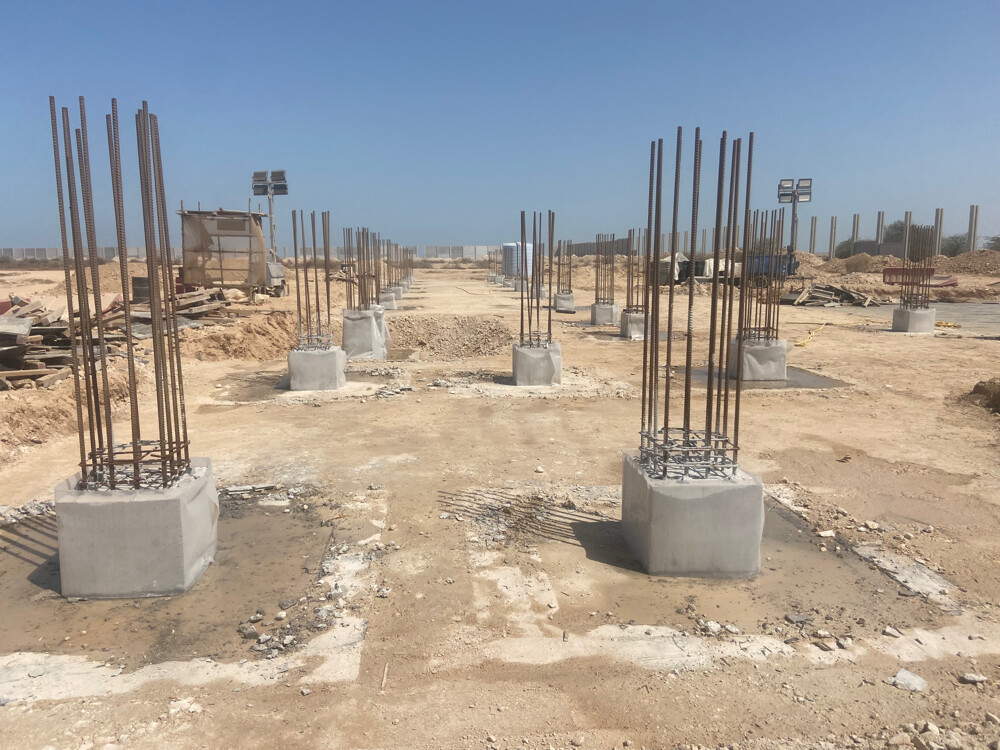 Al Moneer trading and contracting - 4