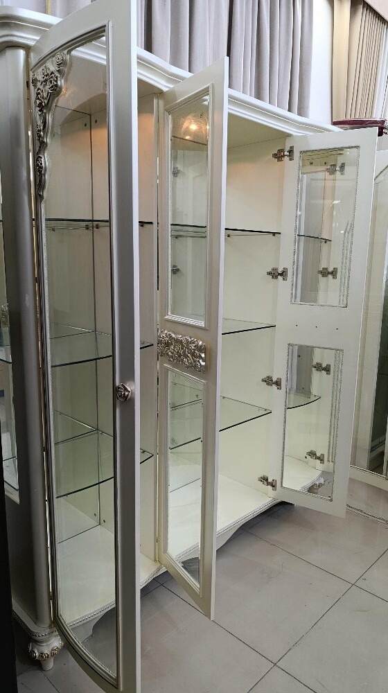 buffet for sale excilent condition - 2