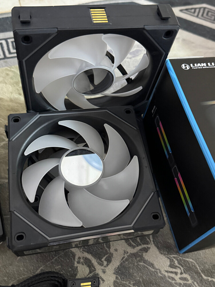 lianli triple fan 120mm - 2