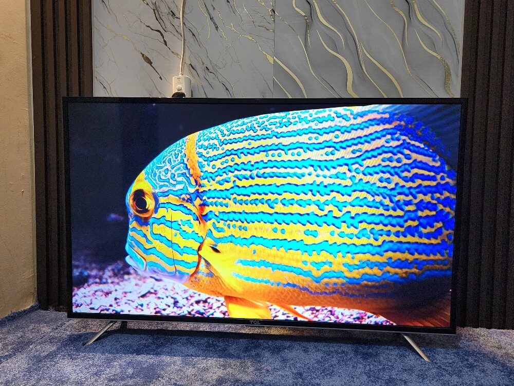 50 inch smart tv TCL Brand - 1