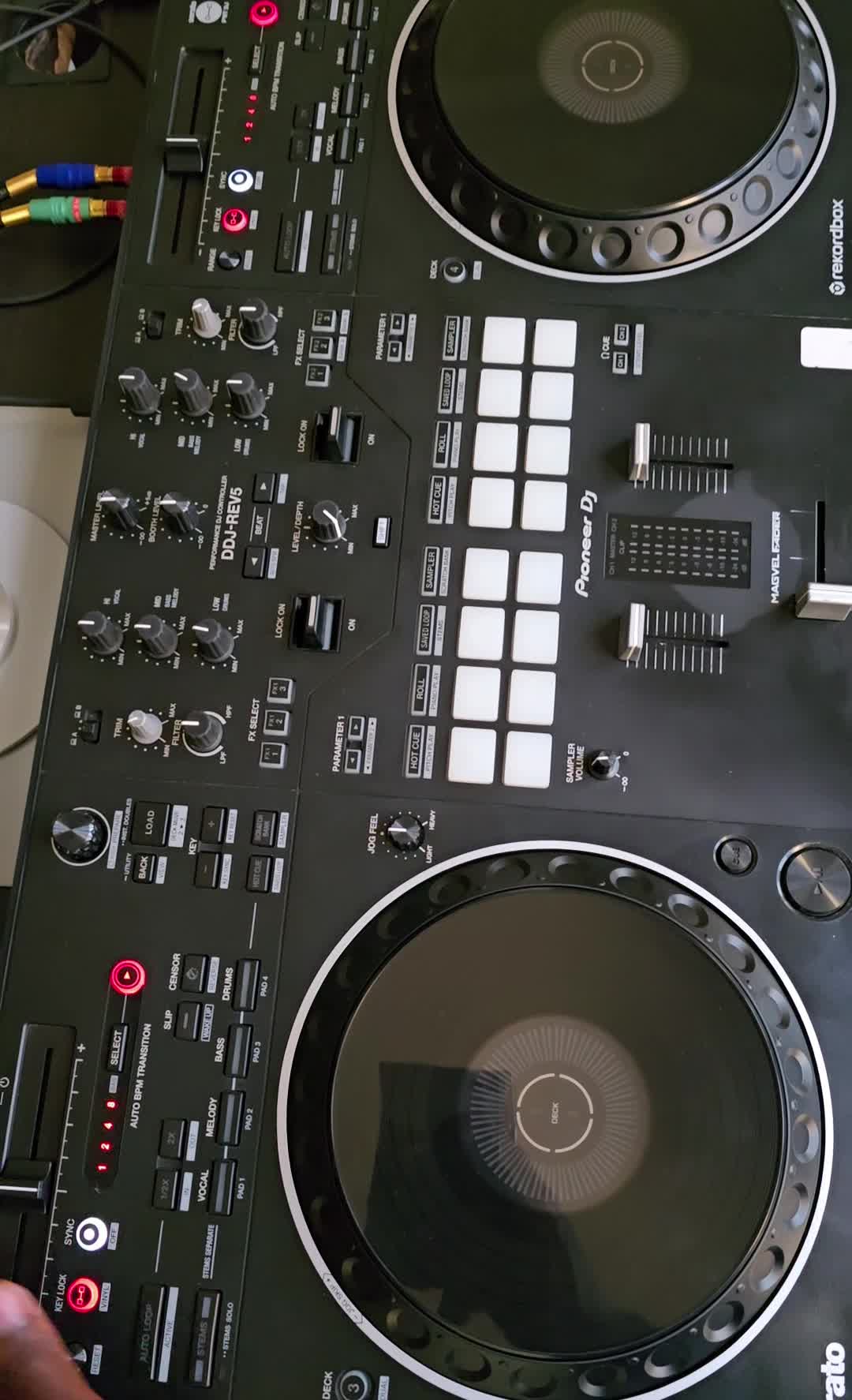 Rev 5 Pioneer Dj - 7