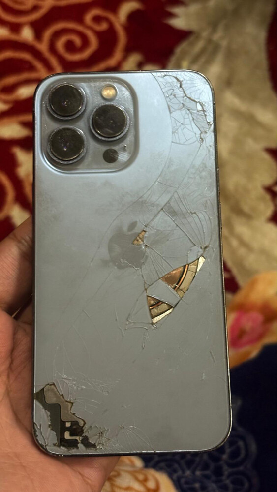 iPhone 13 Pro 256 gb  - 1