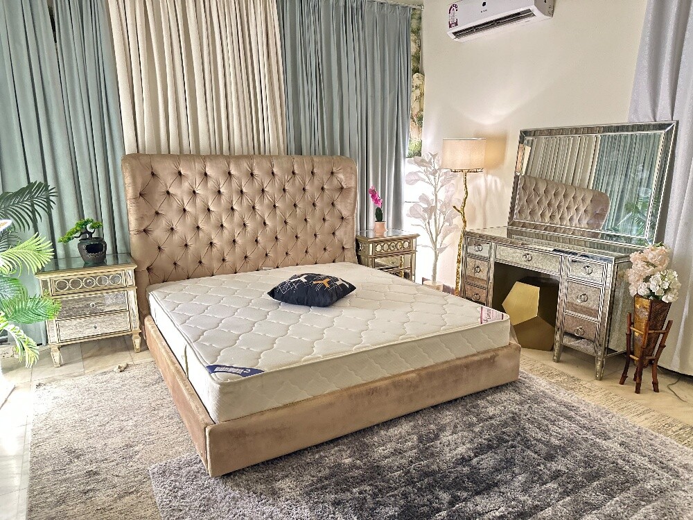 Bedset or Full bedroom for selling - 1