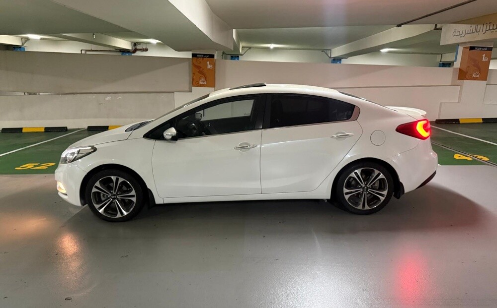 Kia Cerato Full Options - 2