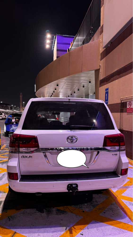 2019 Land Cruiser, original paint. - 2
