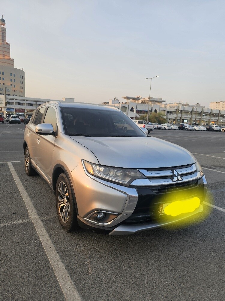 Mitsubishi outlander 2018 - 3