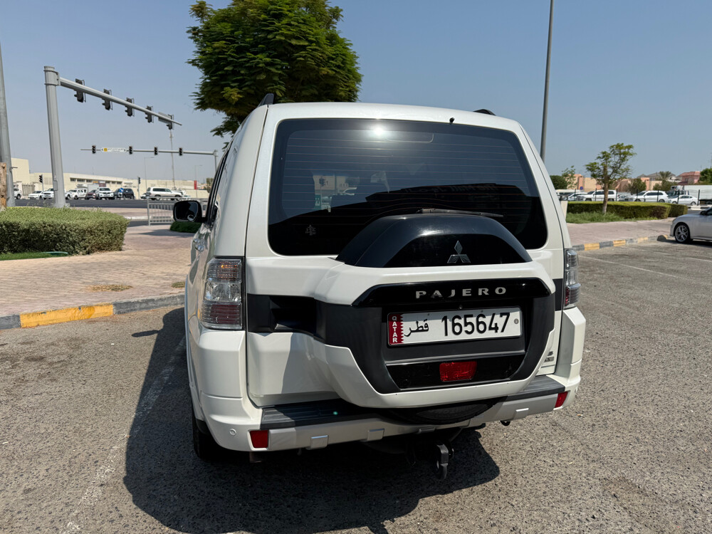 Mitsubishi Pajero 2017 - 3
