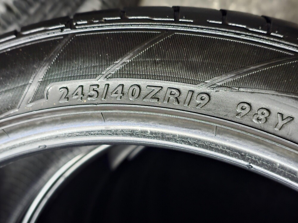 245-40-19,,,,275-35-19,,, Dunlop - 5