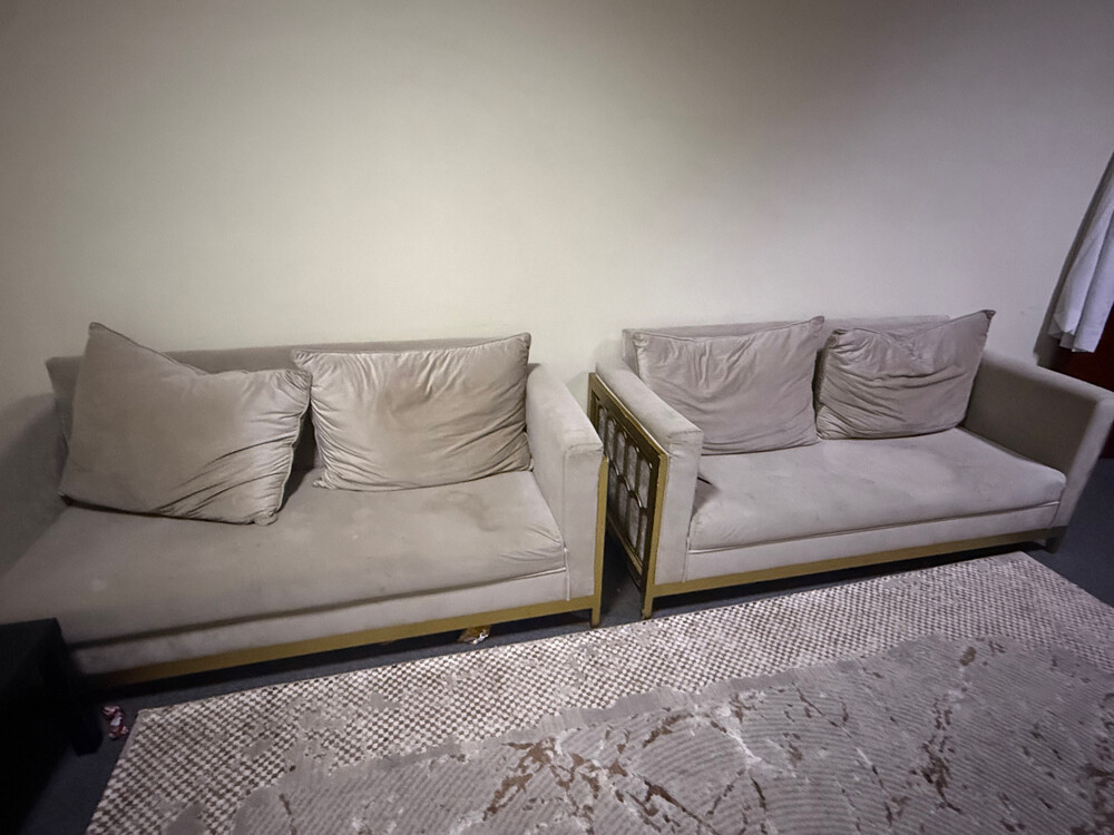 للبيع بداعي السفر - 4