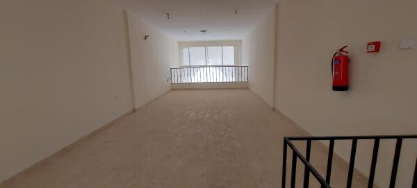 Commercial shop 100 meter - 11