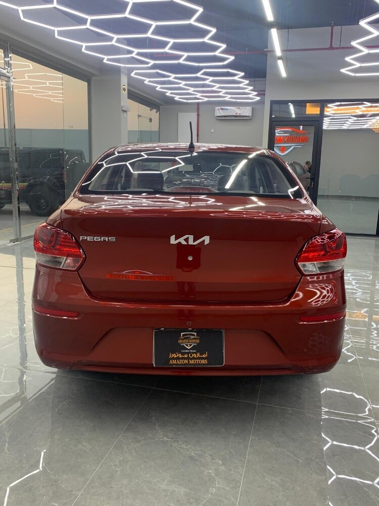 Kia Pegas Automatic Sedan - 8