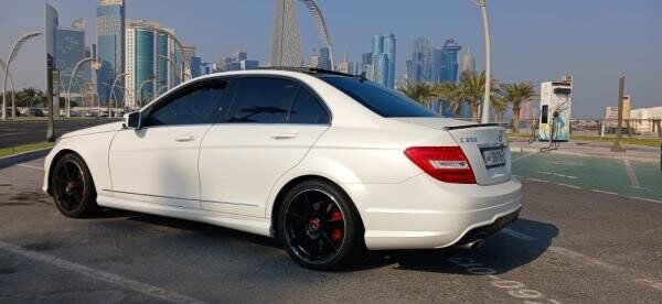 مرسيدس بنز سي 300 اي ام جي 2014 - 5