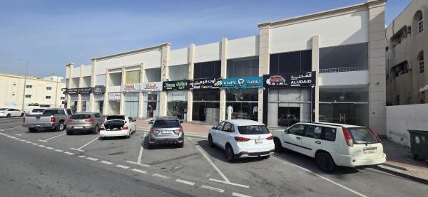 Commercial shops for rent in Wakra - 3