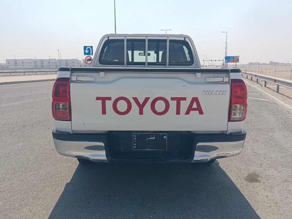 Toyota Hilux 2.7 - 4