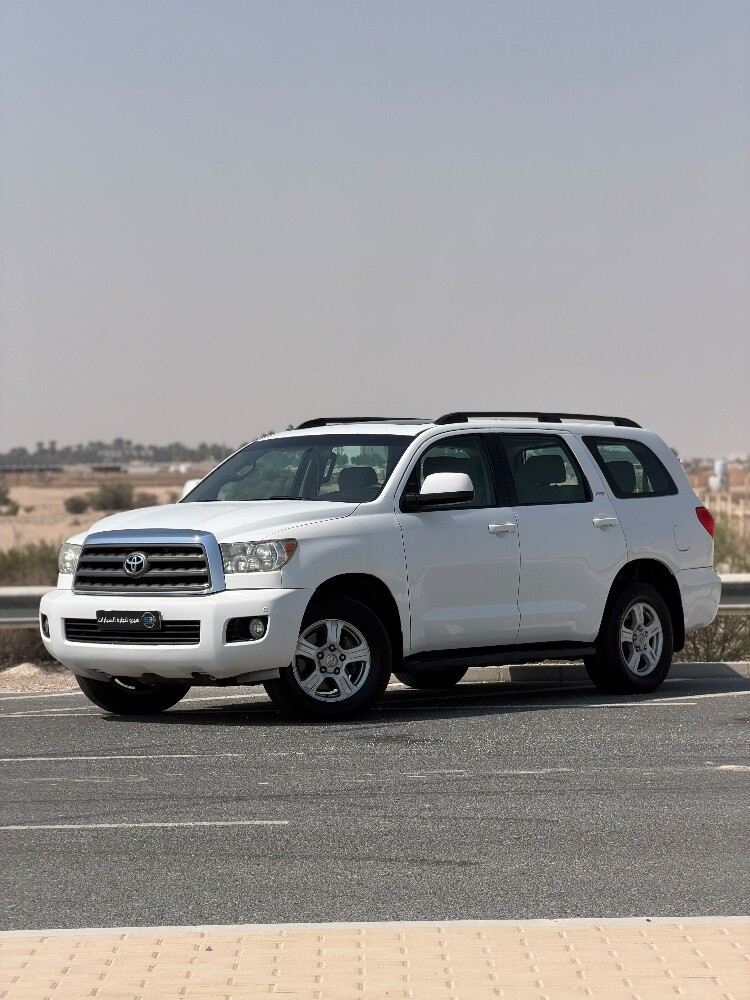 Toyota sequoia 2014 - 1