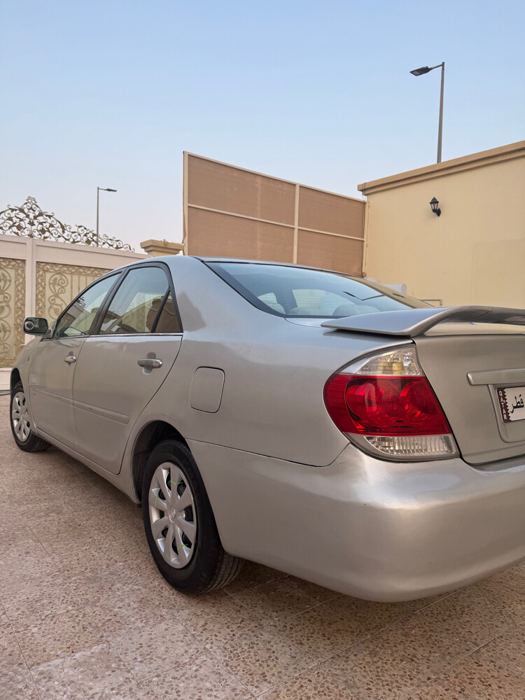 كامري ٢٠٠٥ - 4