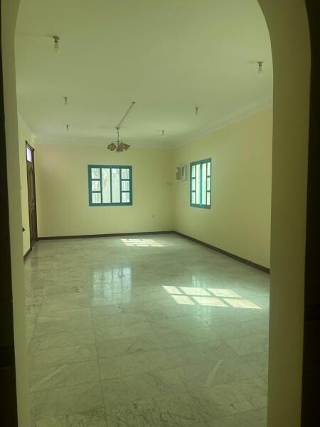 Villa for rent in Al-Aziziyah. - 2
