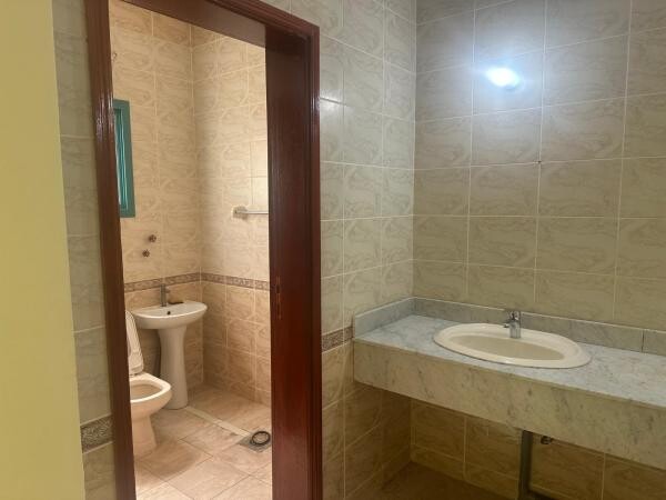 Villa for rent in Al-Aziziyah. - 5