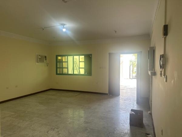 Villa for rent in Al-Aziziyah. - 3