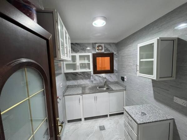 apartments for rent in Al Muntazah - 5