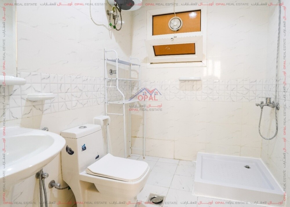 Apartment for rent in Al Aziziya - 10