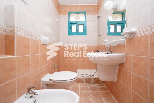 Compound Villa for Rent in Doha - 12
