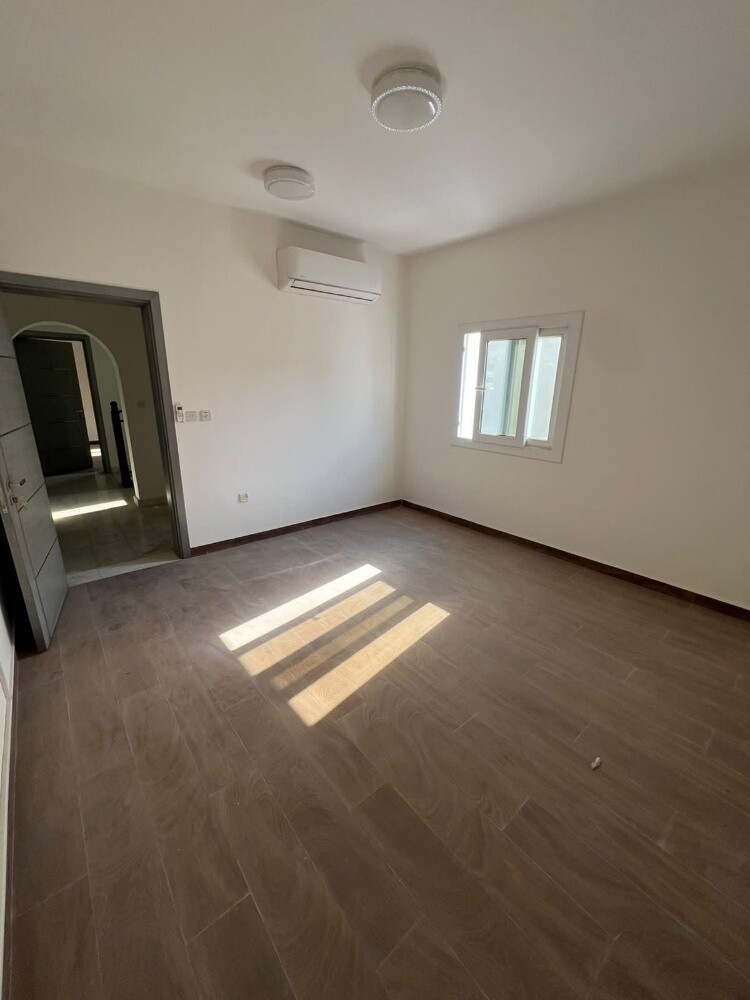 For rent a detached villa in Nuaija - 17