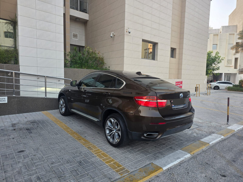 BMW X6 2013 – V8 4.4L  - 8