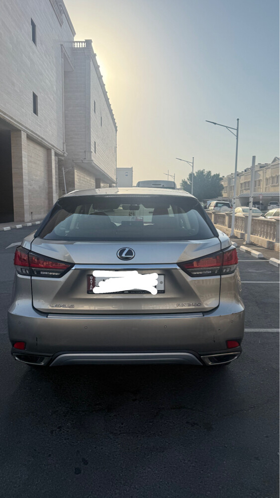 لكزس ار اكس ٣٥٠ - 2