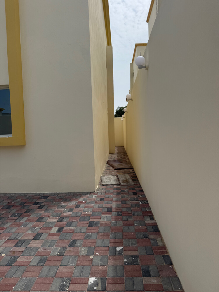 فيلا جديدة للإيجار بالمعمورة - 15