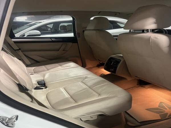 Volkswagen Touareg 2015 3.6L V6 - 8