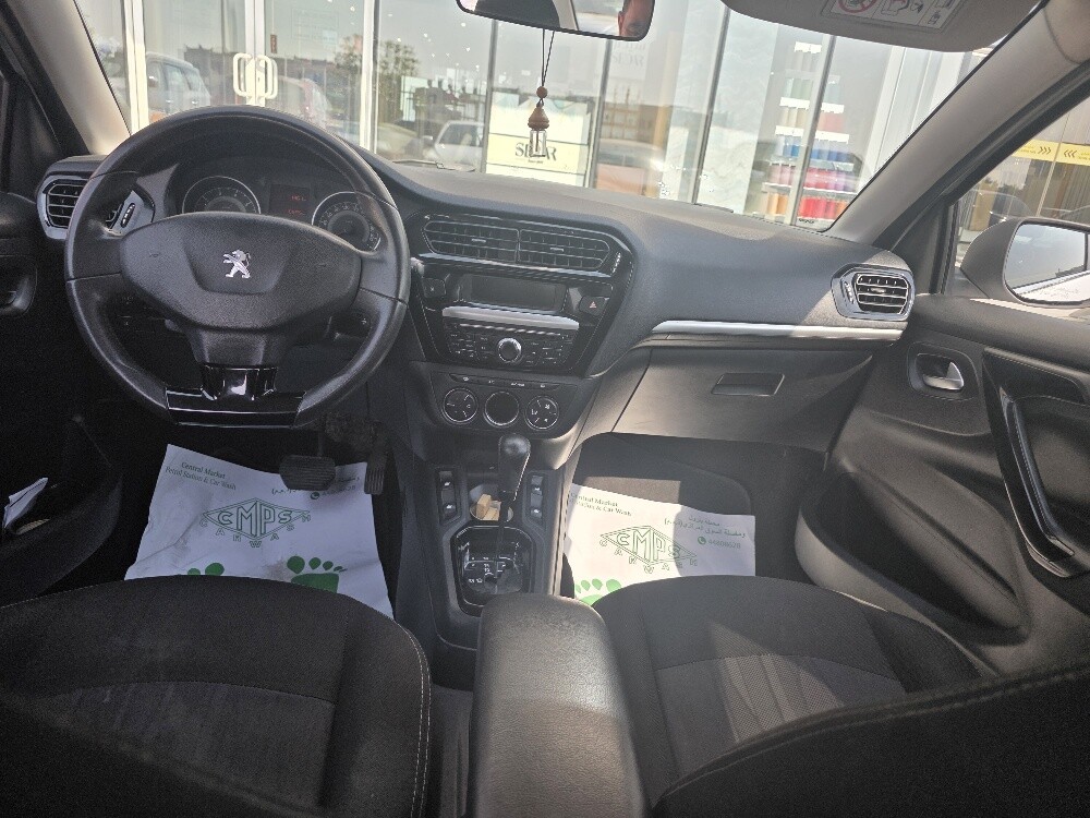 Peugeot 301 - 7
