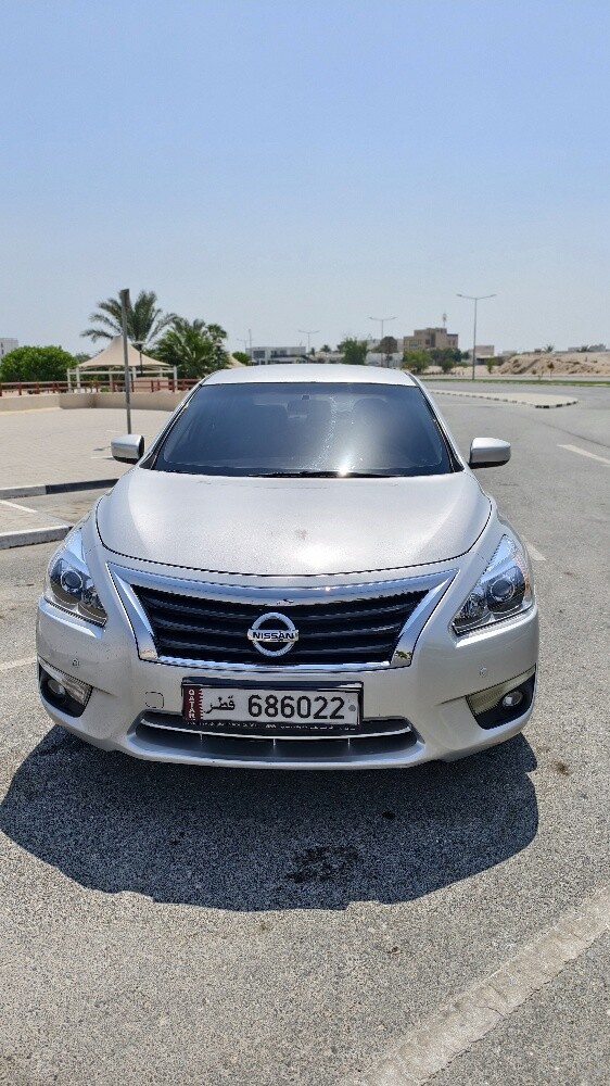 Nissan - 2
