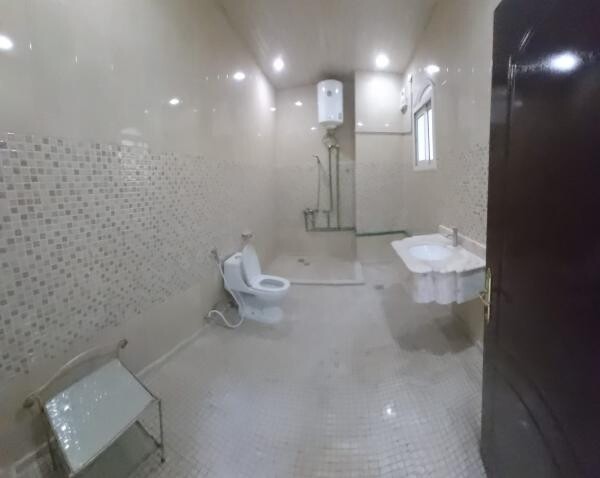 Villa-detached for rent 5 BHK - 9