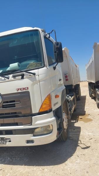 بنز وهينو الثقيلة للبيع جاهزة ل - 12