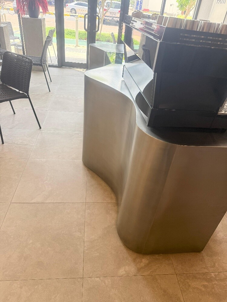 Cafe Stainless Steel Counter - 2
