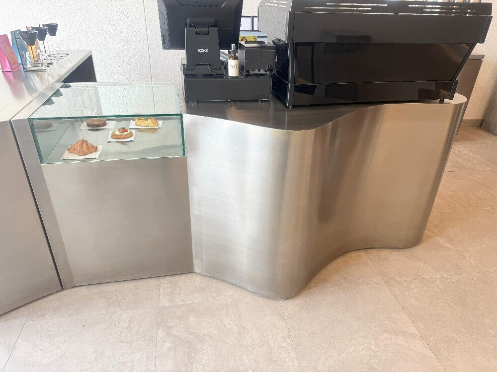 Cafe Stainless Steel Counter - 5