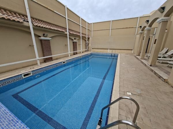 PRIME 4BR VILLA MURAIKH + POOL - 14