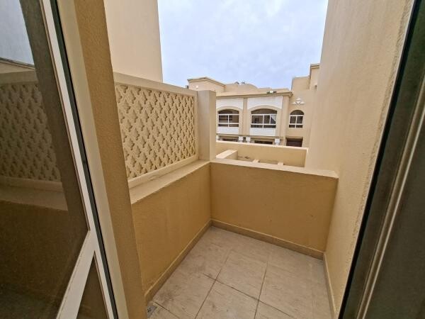 PRIME 4BR VILLA MURAIKH + POOL - 9