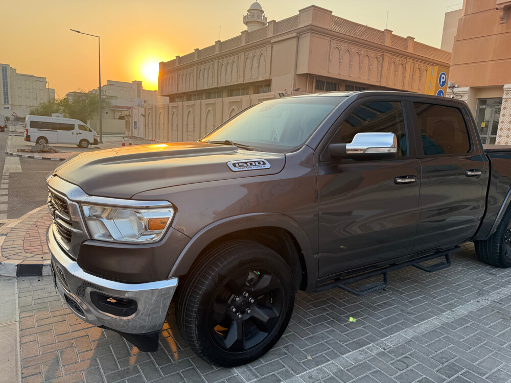 دوج رام بيج هورن هيمي ٥٧٠٠  - 4
