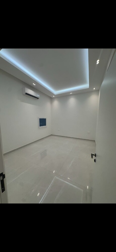 First occupation villa in Al Khor - 3