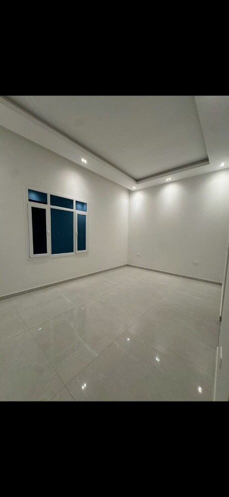 First occupation villa in Al Khor - 8