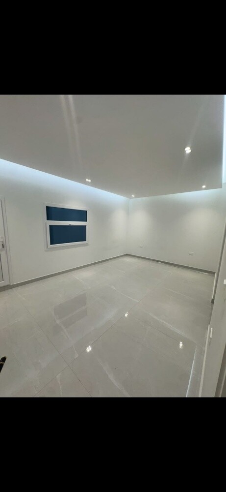 First occupation villa in Al Khor - 16