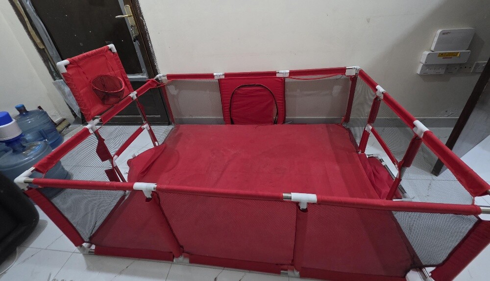 Baby playpen - 3